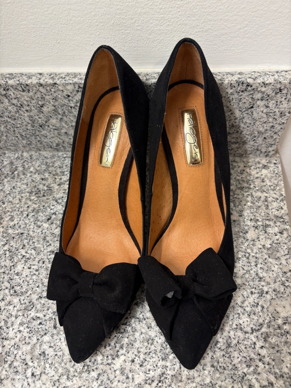 Halogen Classic Black Bow Pointed-Toe Mid Heel Pumps size 7